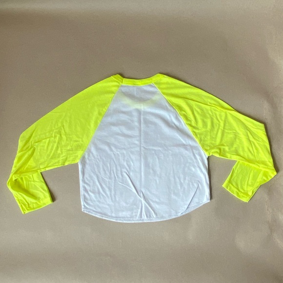 NWOT American Apparel Cropped 3/4 Sleeve Raglan - Picture 4 of 5